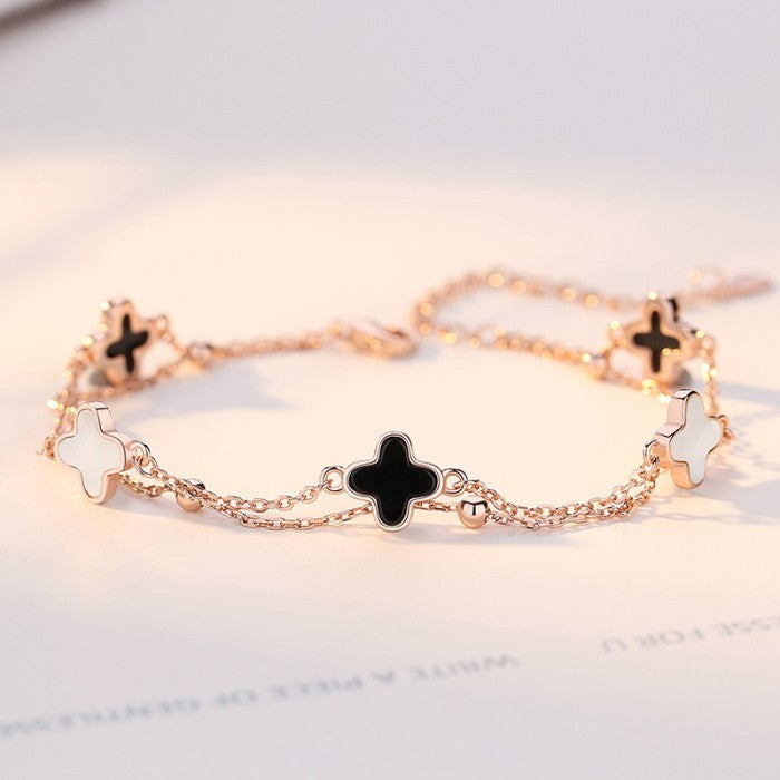 Gelang S925 Perak Empat Daun Clover dengan Batu Onyx Gaya Elegan Bracelet